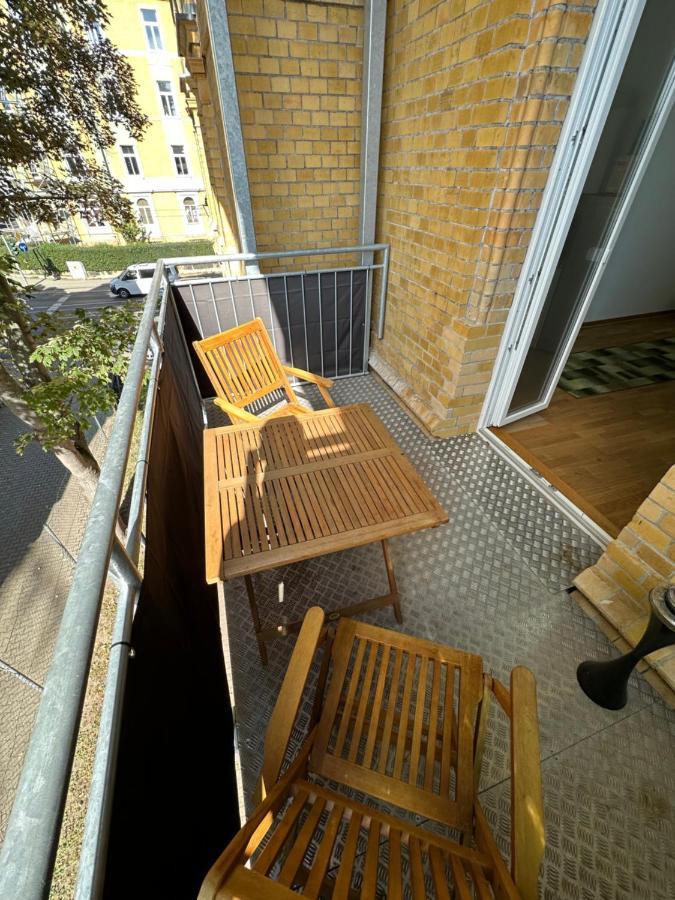 Quartier Schillereck Apartment Erfurt Bagian luar foto